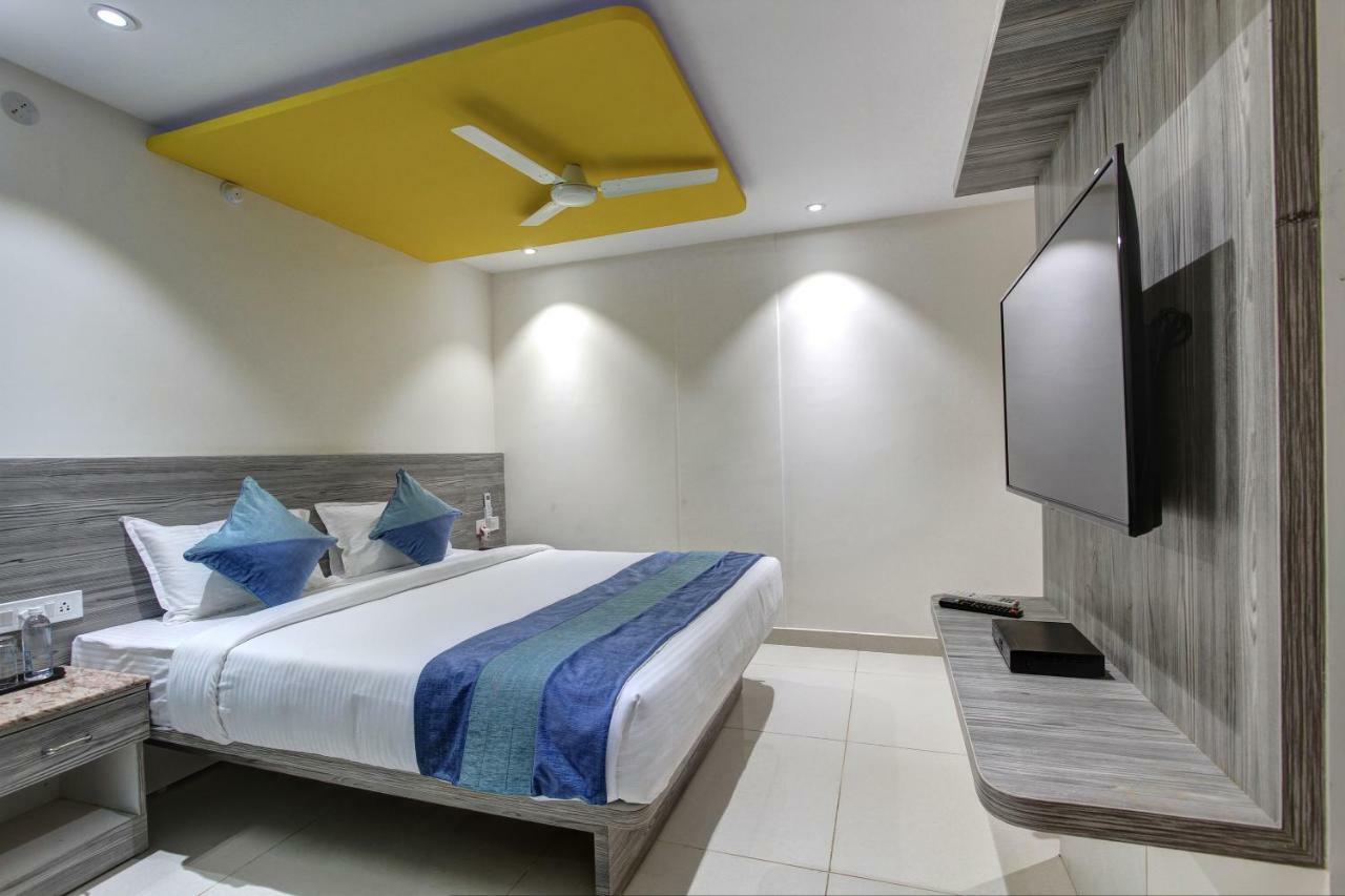 Orange Suites & Inn Near Bangalore Airport Devanahalli ภายนอก รูปภาพ